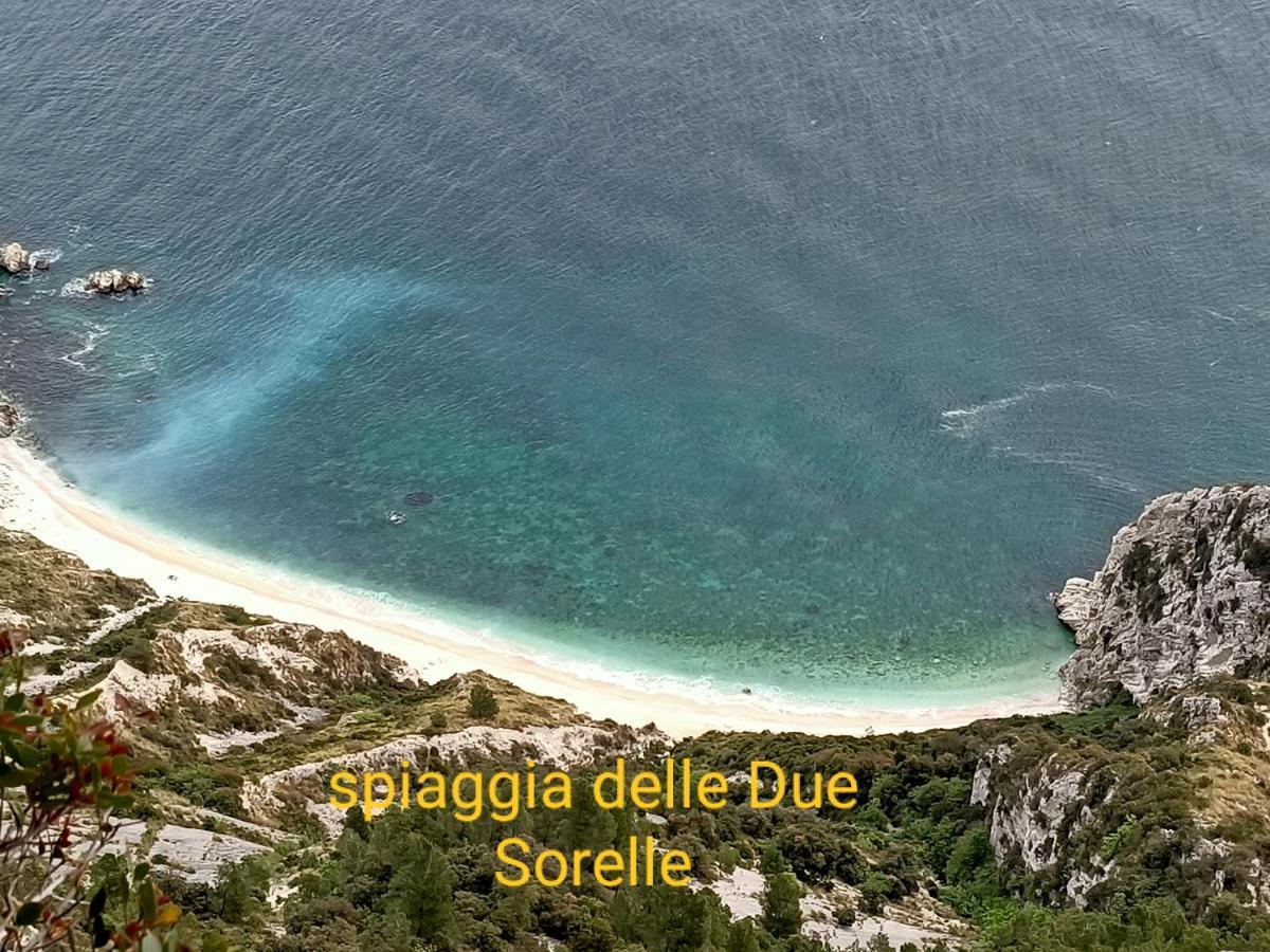 Nel Blu Dipinto Di Blu Apartman Porto Recanati Kültér fotó